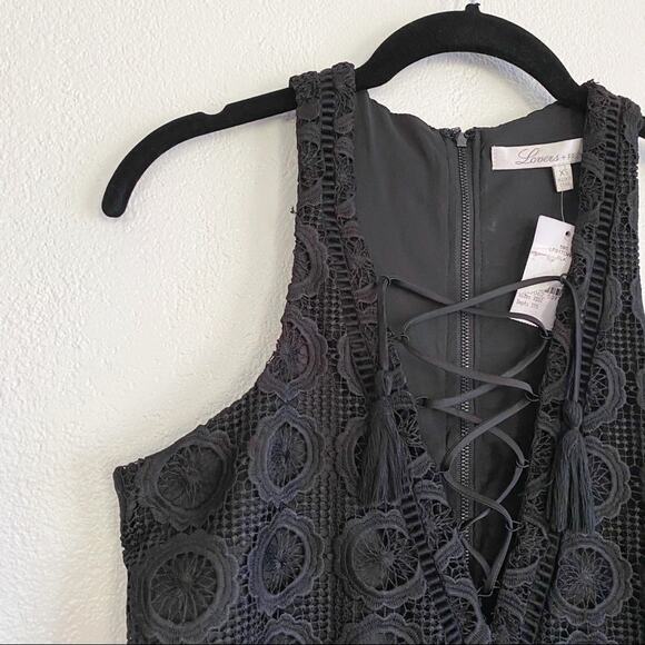 Lovers + Friends Escape Crochet Knit Dress NWT Size XS - Picture 7 of 15